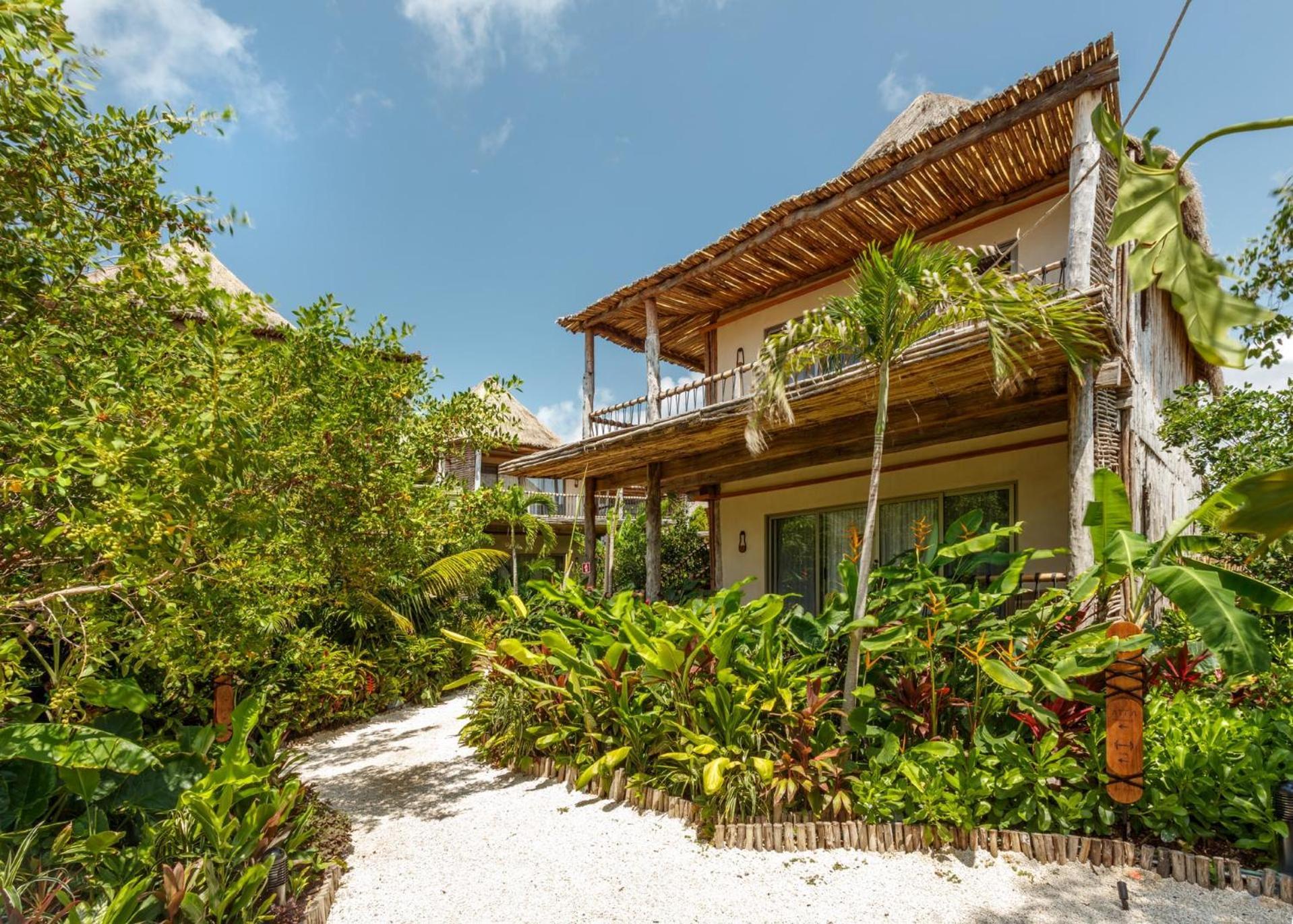 Hotel Shibari - Restaurant & Cenote Club Tulum Pueblo Buitenkant foto